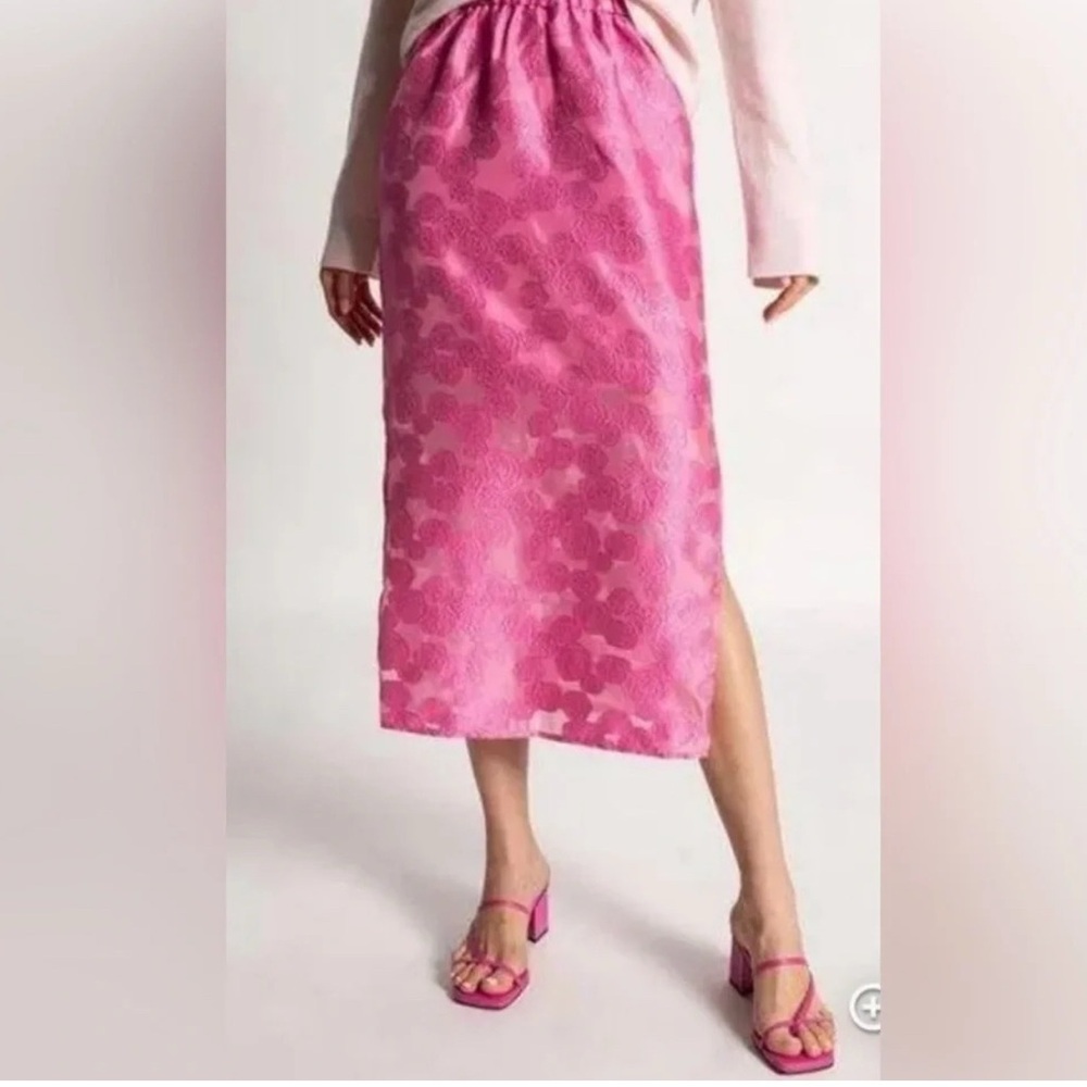 SAMSOE Pink Rose Pattern Maxi Skirt